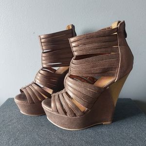 Heart Soul Wedge Size 6